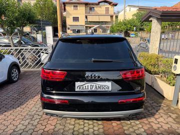 Audi Q7 - 5