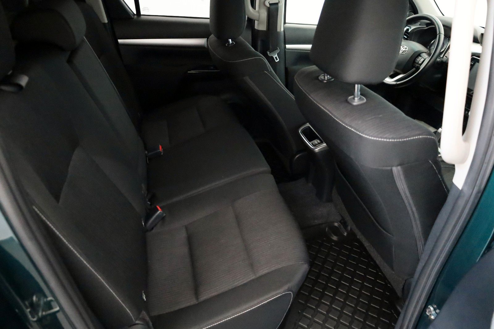 Fahrzeugabbildung Toyota Hilux 2.8 Executive, Navi, Hardtop,ACC,LED, AHK