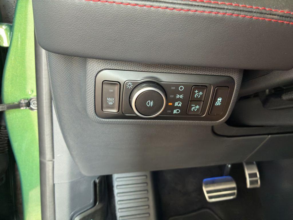 Ford Mustang Mach-E AWD PREMIUM