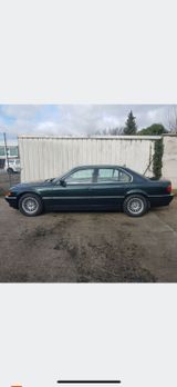 BMW 740i e38 -  *Youngtimer/ Liebhaberfahrzeug  - aus 2000: Limousine
