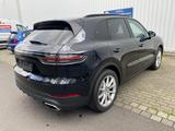 Porsche Cayenne 3.0 V6 Tiptronic Pano 2.HD AHK - Porsche Cayenne Gebrauchtwagen in Berlin