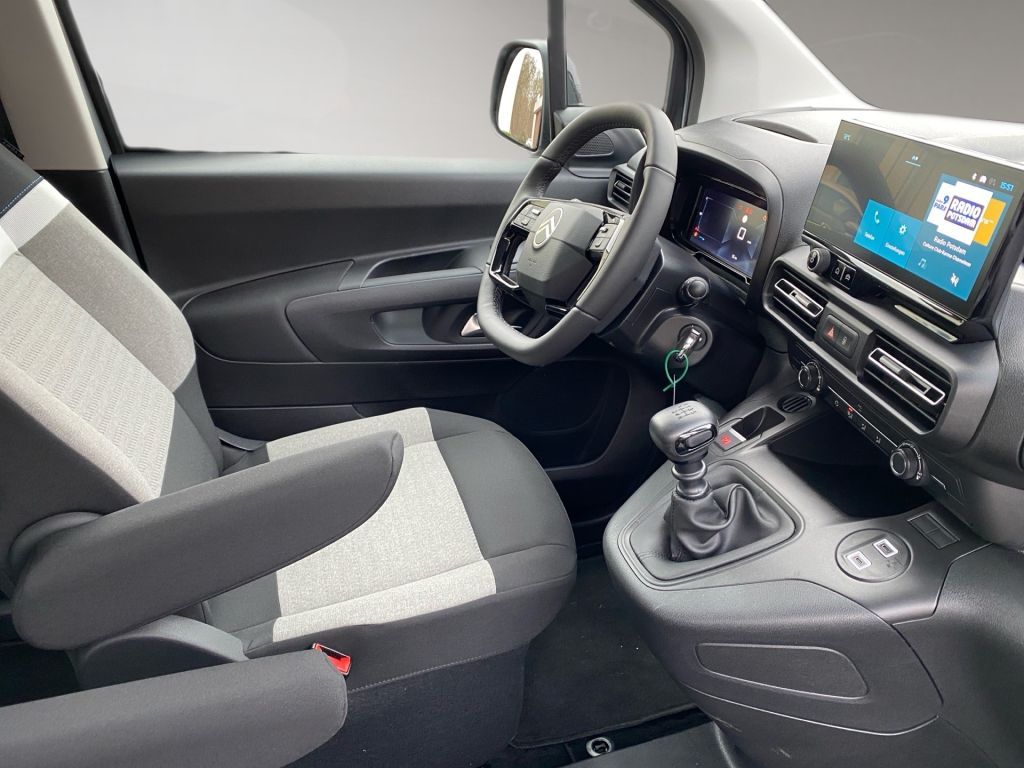 Fahrzeugabbildung Citroën Berlingo M PureTech 110 PLUS - Winter Paket