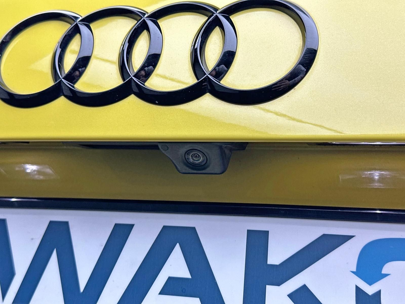 Fahrzeugabbildung Audi A1 30 TFSI S-LINE/EDITION-ONE/PDC/RCAM/VIRTUAL