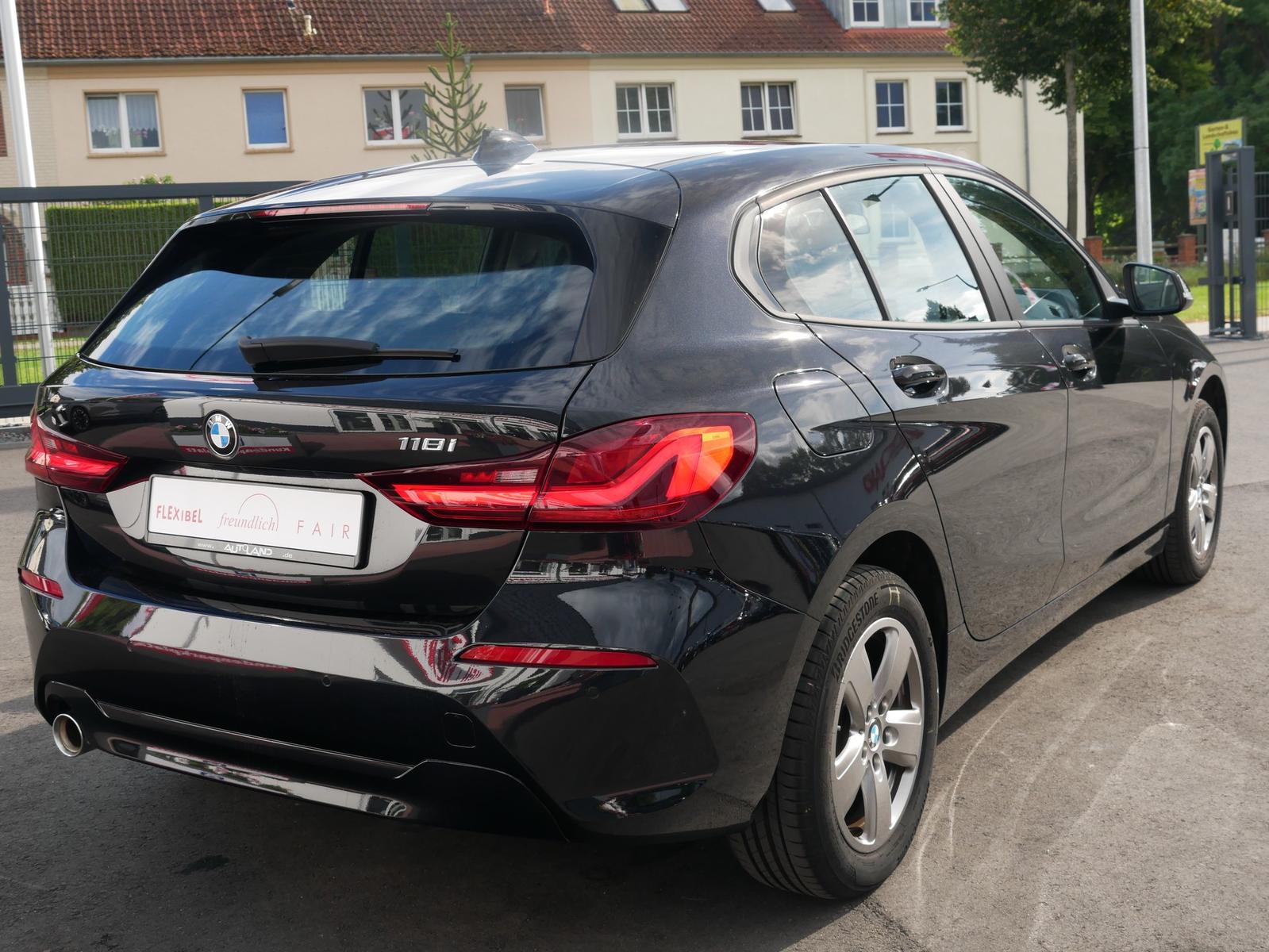 BMW 118 i Advantage Virtual Cockpit el. Heckklappe, миниатюра 5