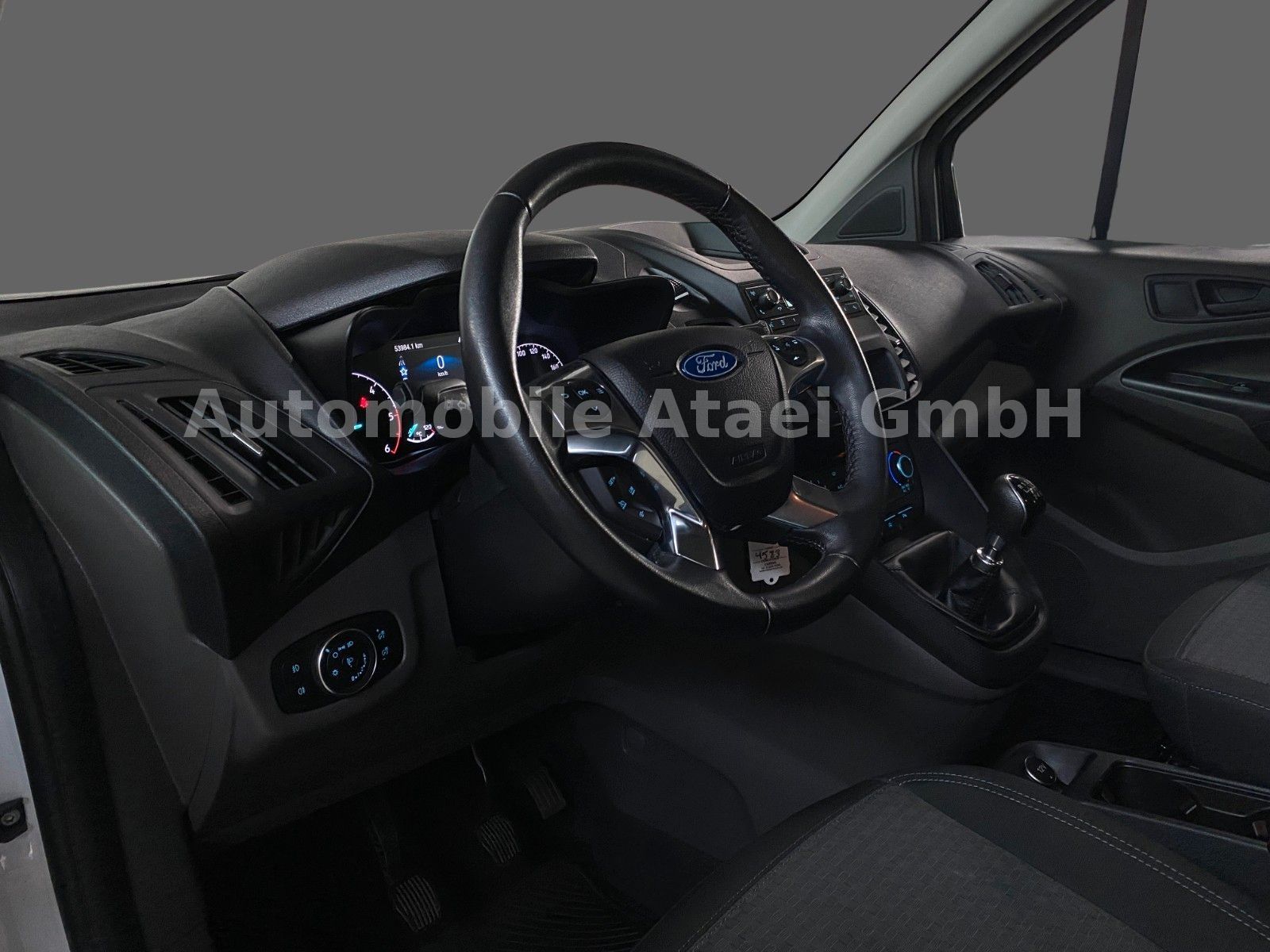 Fahrzeugabbildung Ford Transit Connect Kombi TEMPOMAT+KLIMA+1.HAND 4583