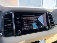 Skoda Karoq 1.5 TSI DSG Style 1.HD NAVI LEDER PANO AHK bei Autohaus Landmann & Maier OHG
