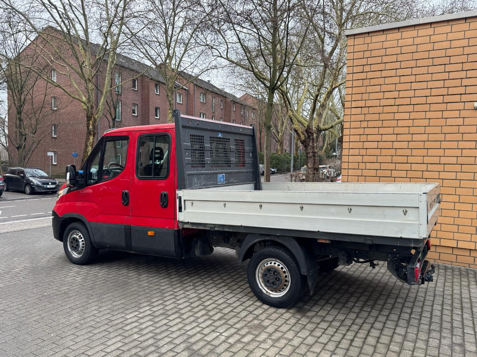 Iveco Daily Fahrgestell Doppelkabine 35 S Pritsche/99