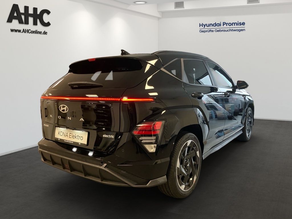Fahrzeugabbildung Hyundai KONA EV 2WD 65kWh N Line 2xKlima 4xElSitz ACC
