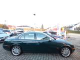 Jaguar S-Type 2.7 D Executive AUT*LEDER*NAVI*OHNE TÜV - mit Diesel-Antrieb: Grün, Limousine