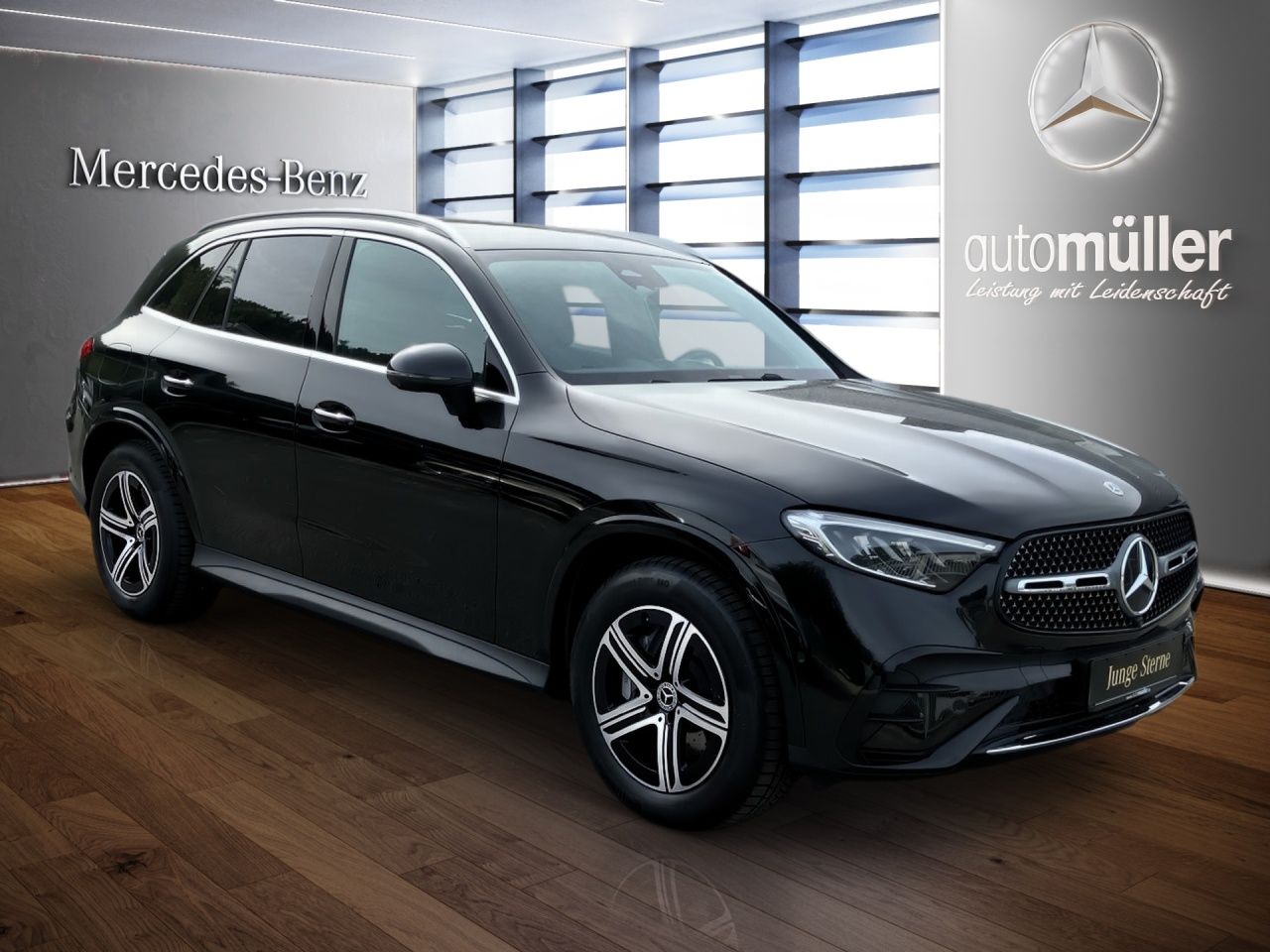 Fahrzeugabbildung Mercedes-Benz GLC 220 d 4M AMG AHK Distronic Memory 360° 19''