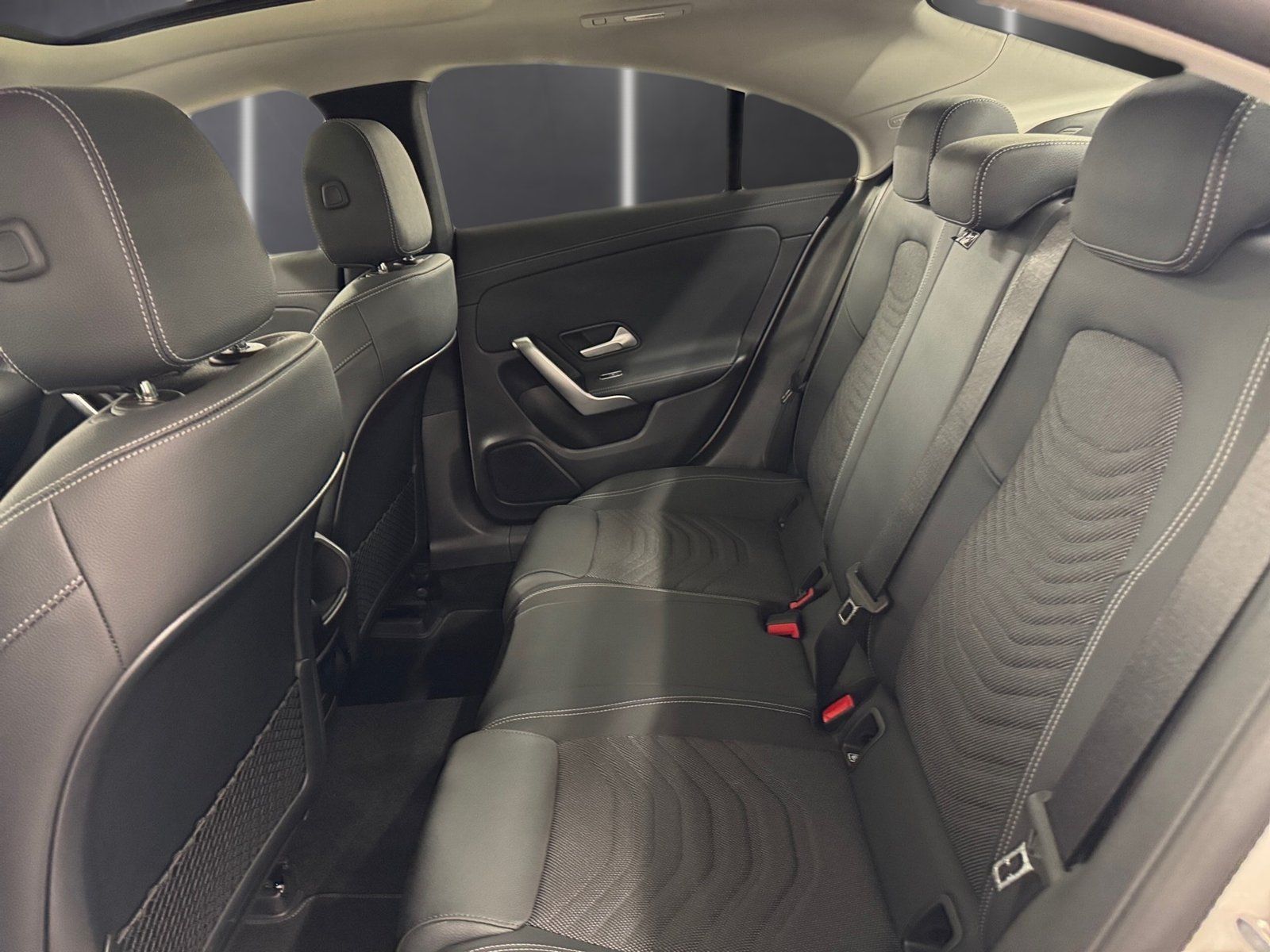 Fahrzeugabbildung Mercedes-Benz CLA 180 Progressive*Pano*LED*Kamera*CarPlay*MBUX