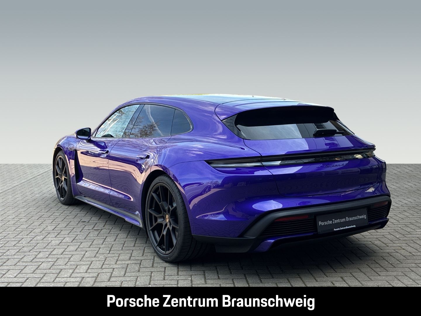 Porsche Taycan 4S Sport Turismo Black Edition Clubleder imagem 3