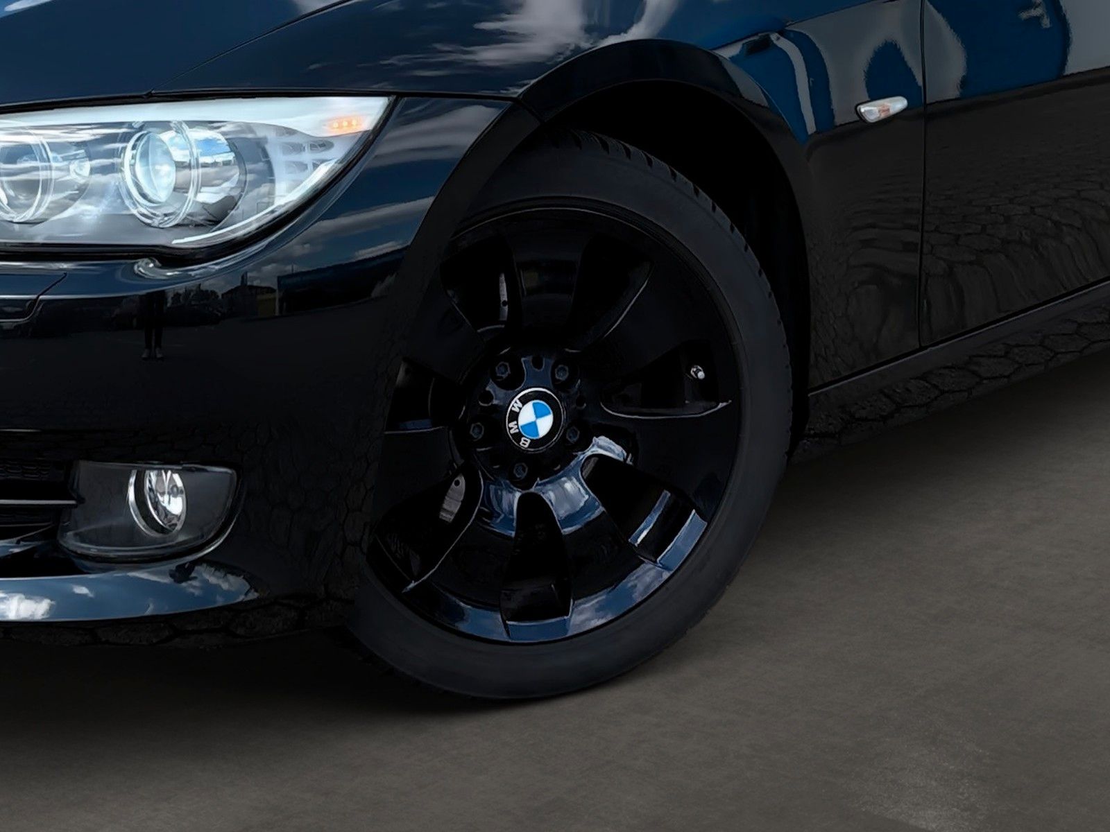 Fahrzeugabbildung BMW 3 Coupe 320i