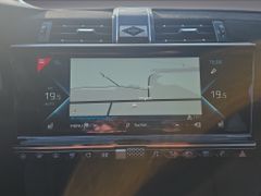Fahrzeugabbildung DS Automobiles DS 7 Crossback E-Tense 225 Performance Line