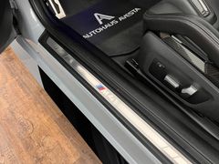 BMW M4 Competition / 510PS / SCHALENSITZE / CARBON/ BMW M4 Competition / 510PS / SCHALENSITZE / CARBON/