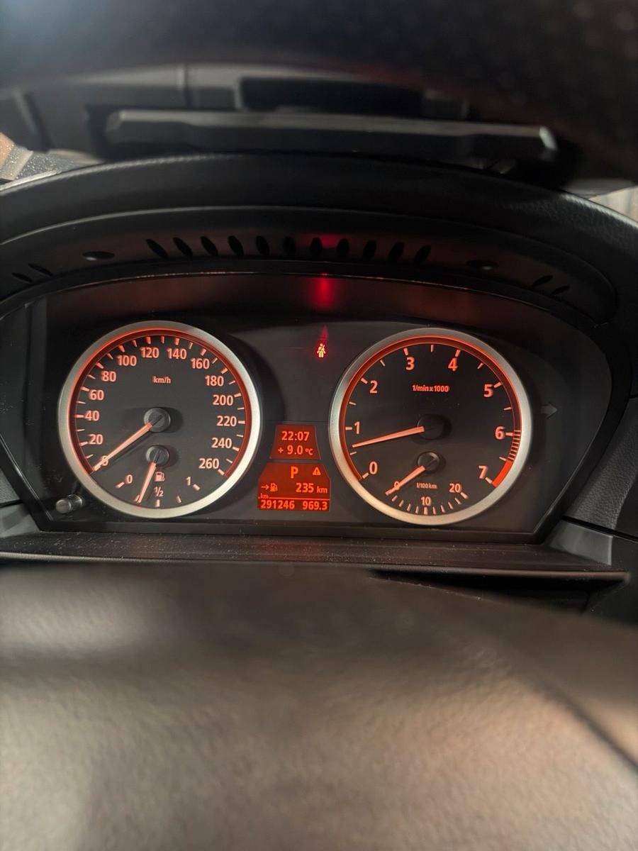 BMW 523 2006 — photo 15
