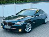 BMW F01 730d Top Ausstattung - BMW 730 aus 2010: 730d