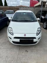 Fiat Grande Punto 1.4 5 porte Actual Natural Pow - Fiat Grande Punto mit CNG-Antrieb