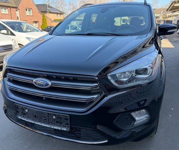 Ford Kuga ST-Line TÜV/INSPEKTION NEU