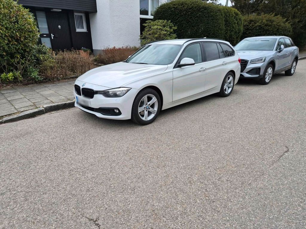 Image of BMW 320