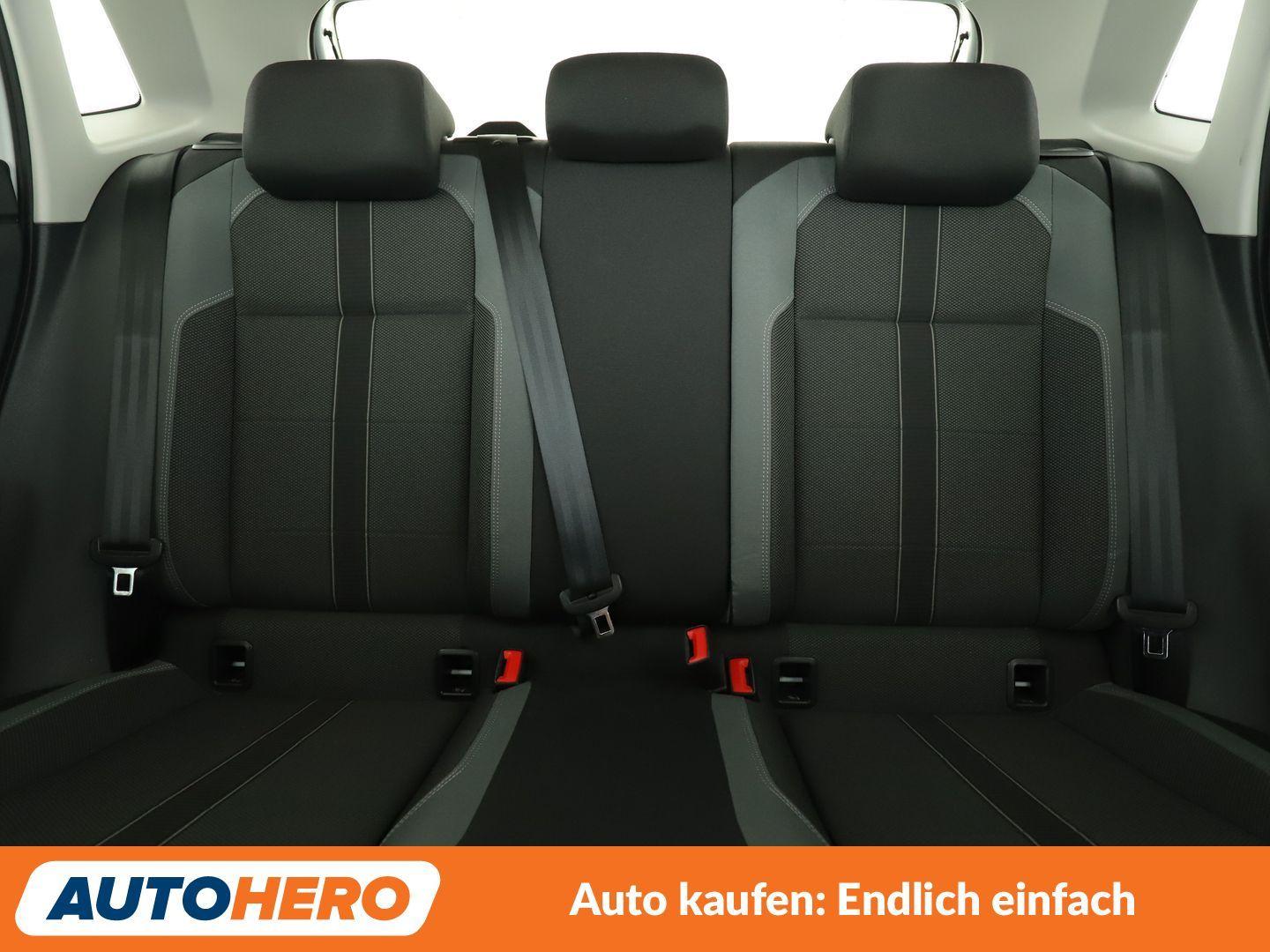 Volkswagen Polo 1.5 TSI ACT Highline Aut.*NAVI*ACC*PDC*SHZ*