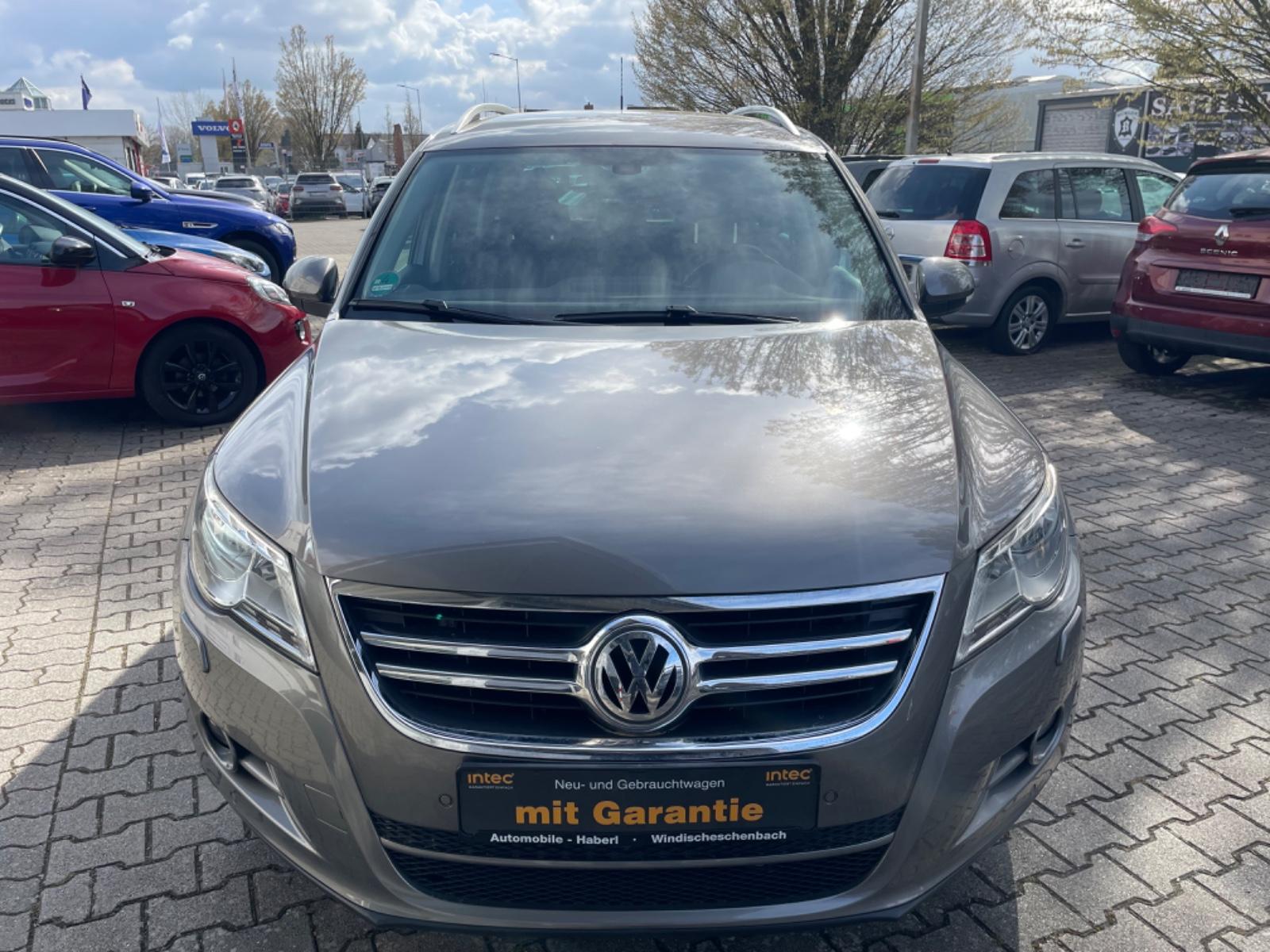 Volkswagen Tiguan Team BMT Scheckheft Gepflegt*AHK*