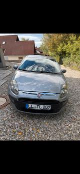 Fiat Punto 1.4 8V Start&Stopp Active Active - Fiat Punto von privat
