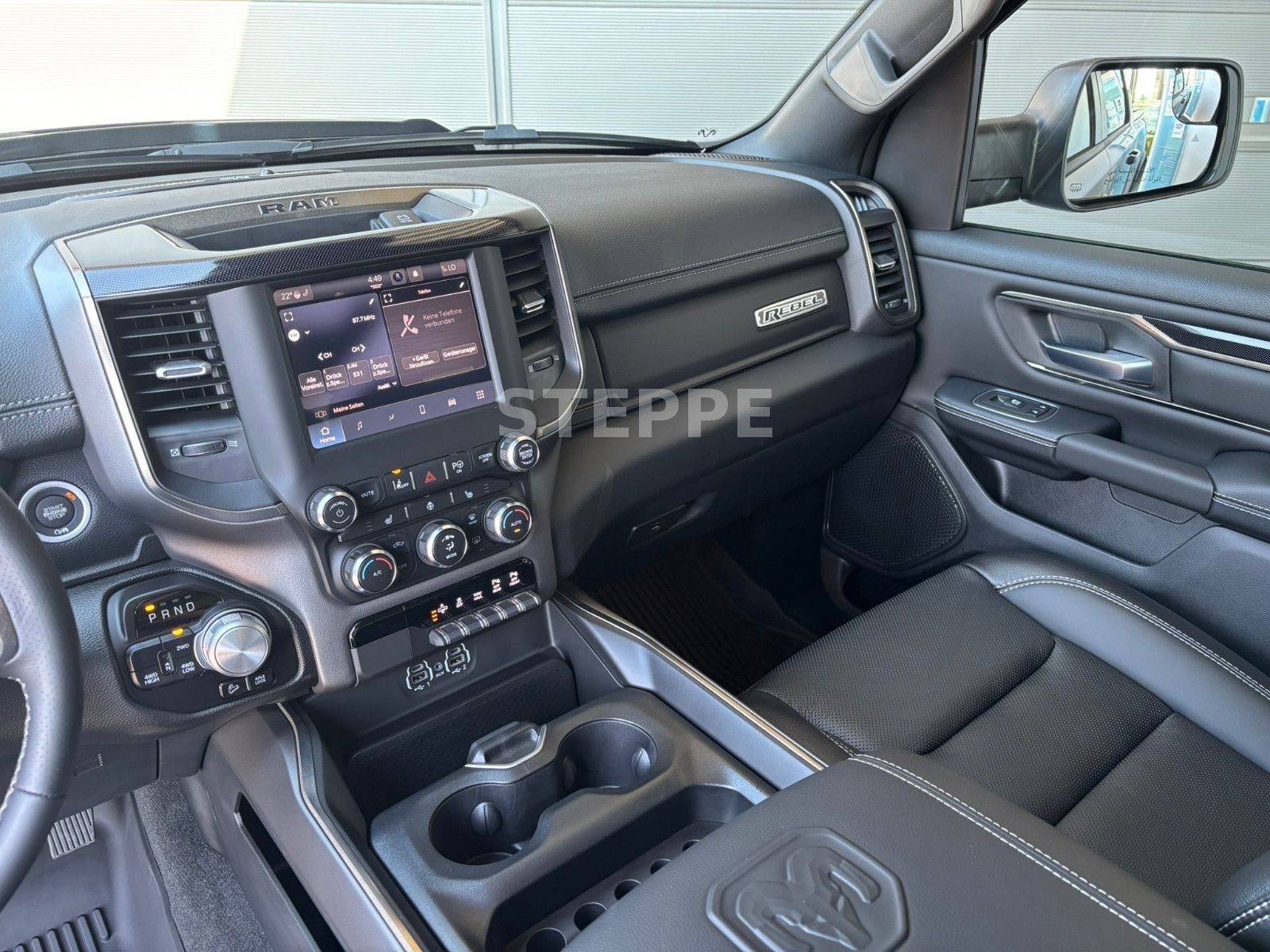 Dodge RAM 1500 REBEL 5,7V8 NIGHT ACC, Luftfed.360° AHK