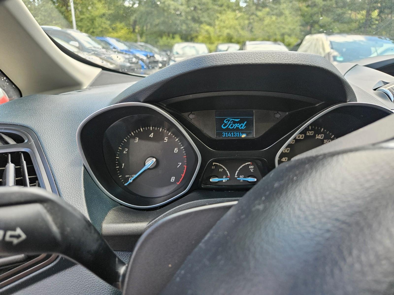 Ford Grand C-MAX 2012 — photo 12