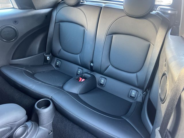 MINI John Cooper Works Cabrio – Bild 10