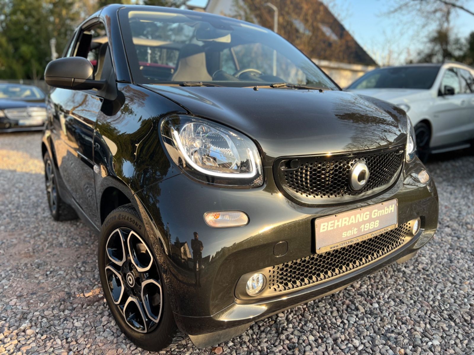 Daumennagel 2 - Smart ForTwo*CABRIO*TURBO*SITZHEIZUNG*PASSION*90PS