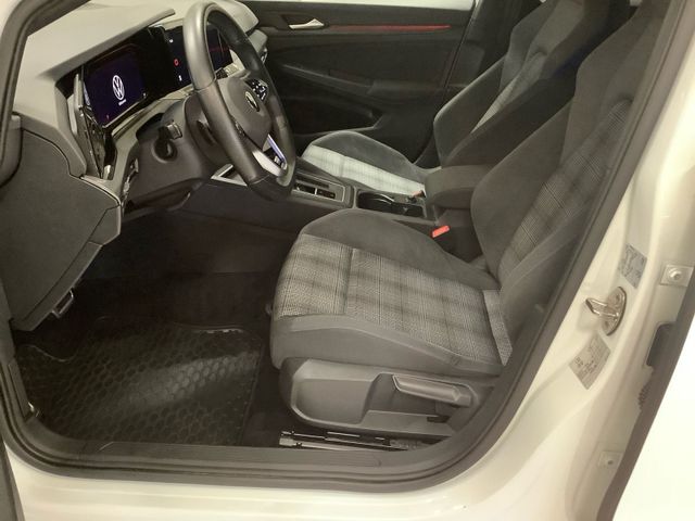 Golf GTE eHybrid DSG  Matrix, Head up, Pano, Kam