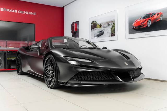 FERRARI SF90