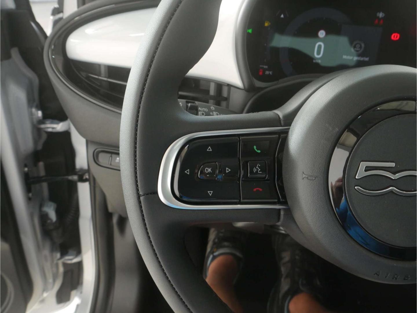 Fiat 500 Hybrid 1.0 GSE Icon, миниатюра 11