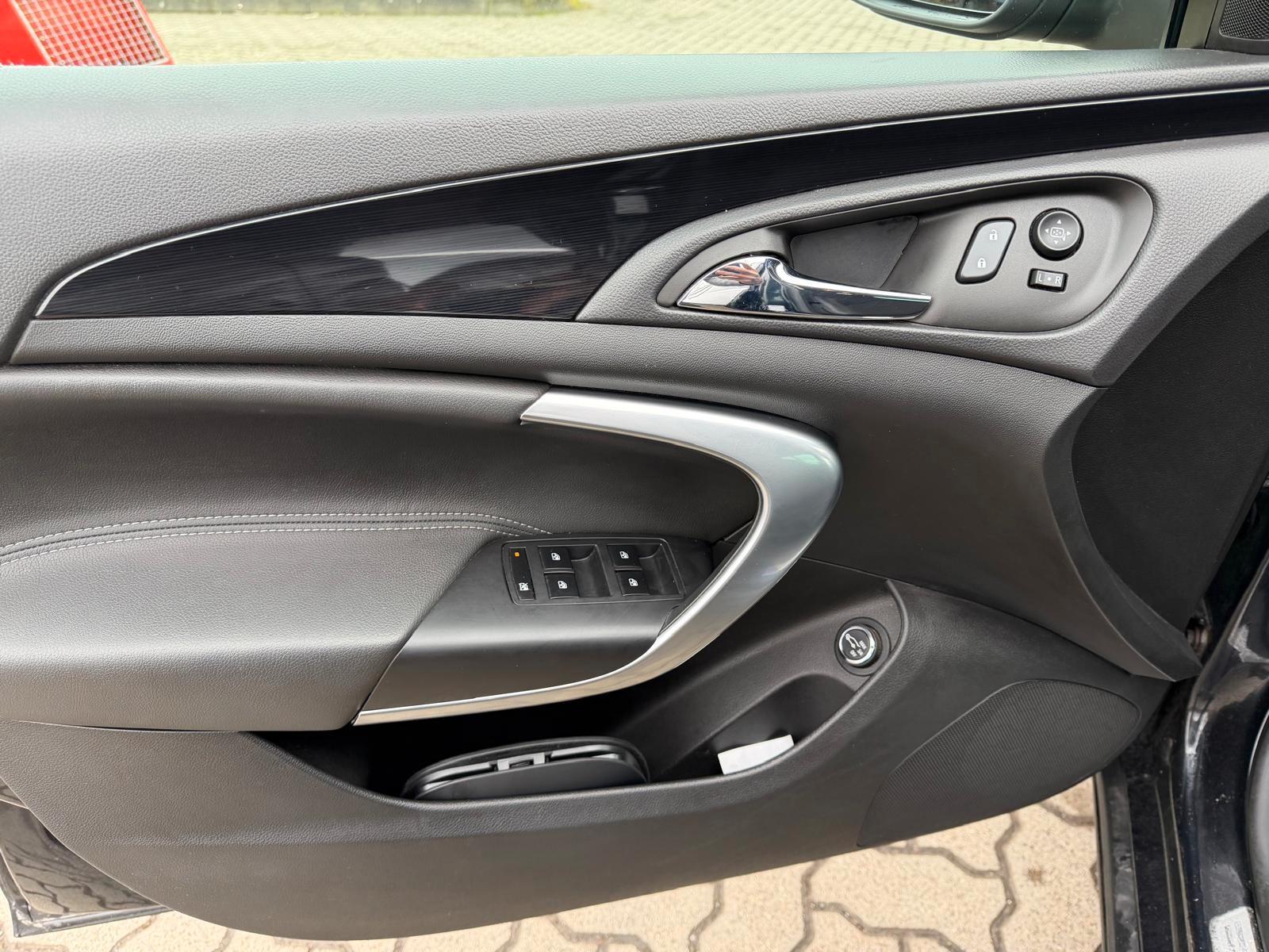 Opel Insignia A Sports Tourer Innovation/Navi/Kamera/