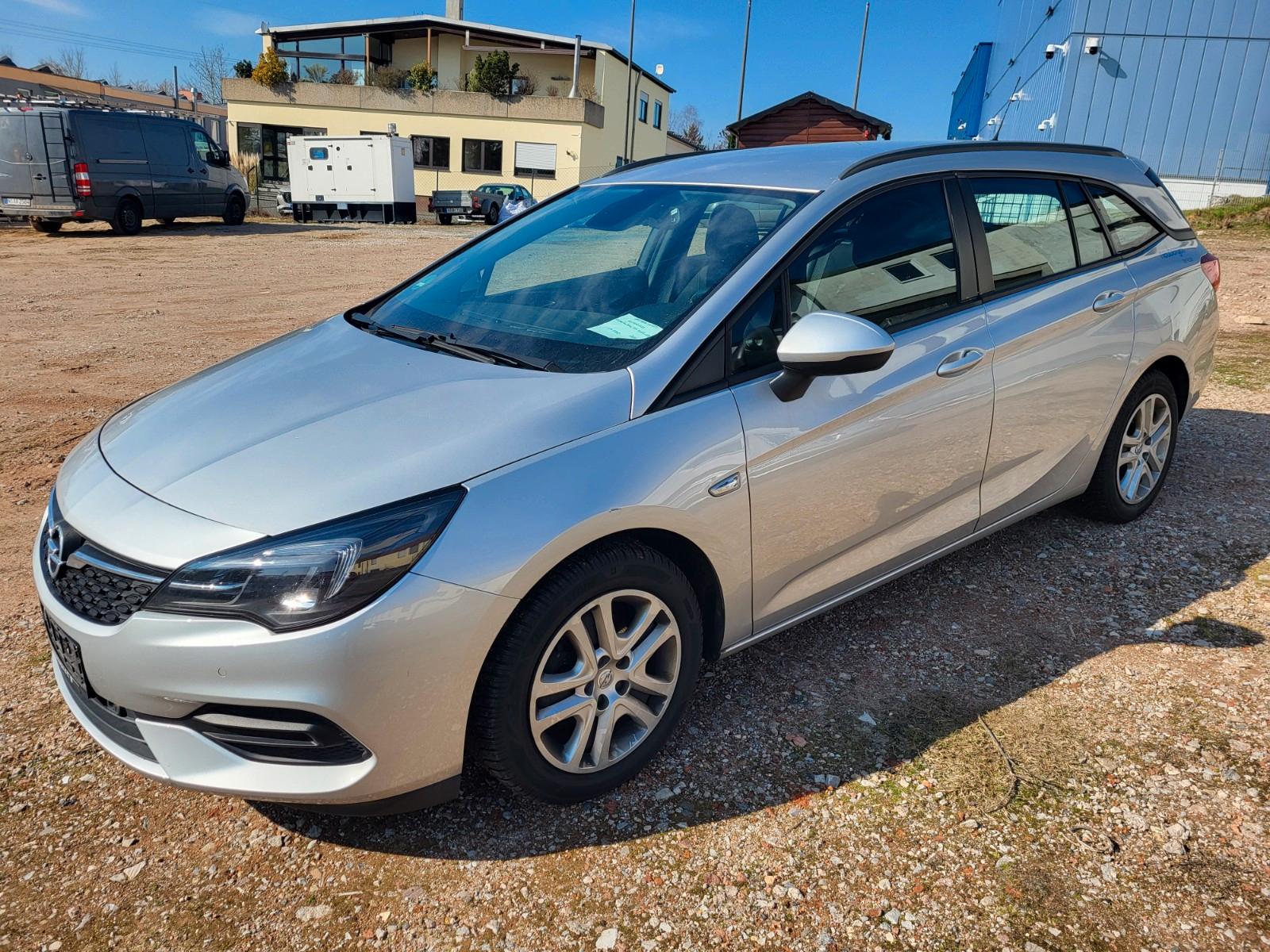 Opel Astra.1.5.CDTI.Sports Tourer. NAVI. PDC. LED