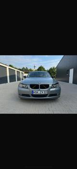 BMW 325i - - BMW 325 aus 2006: 325i