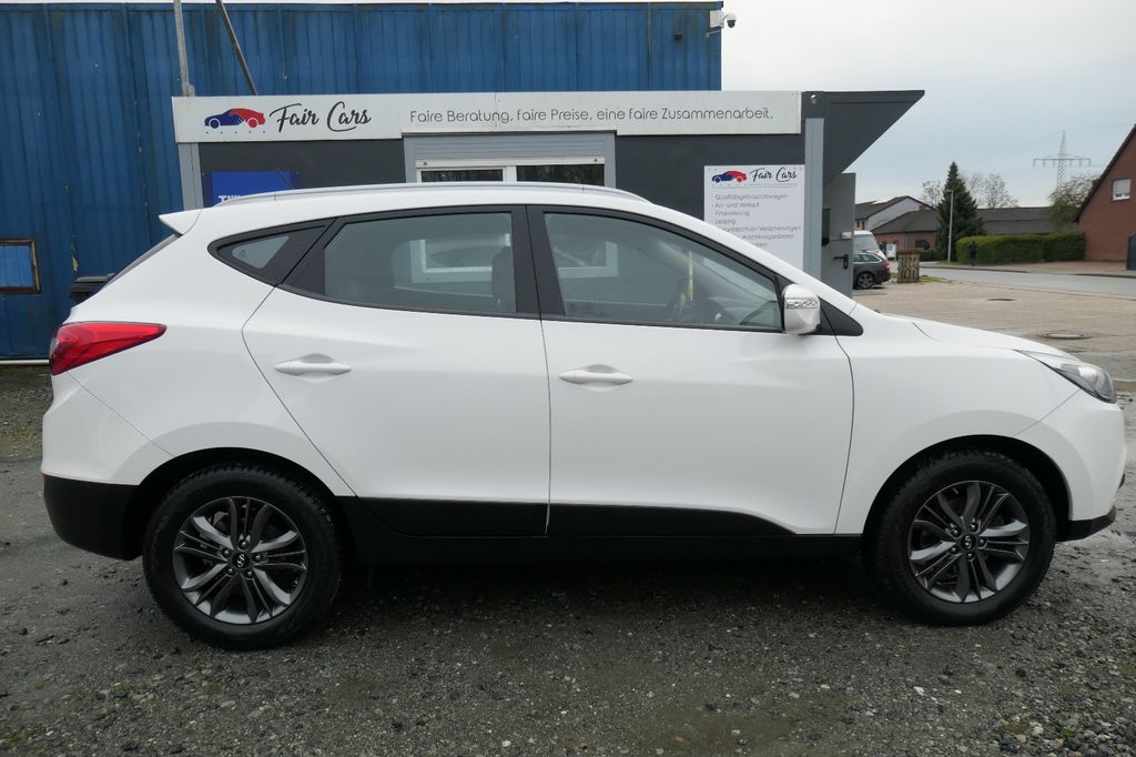 HYUNDAI ix35 FIFA World Cup | HU neu | 1. Hand | AHK, Ansicht 3