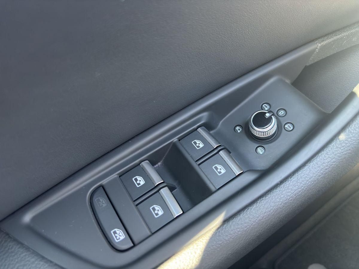 A4 Avant 2.0 TDI quattro AHK RFK GRA NAVI LED