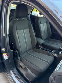 Volkswagen T-Roc - 8