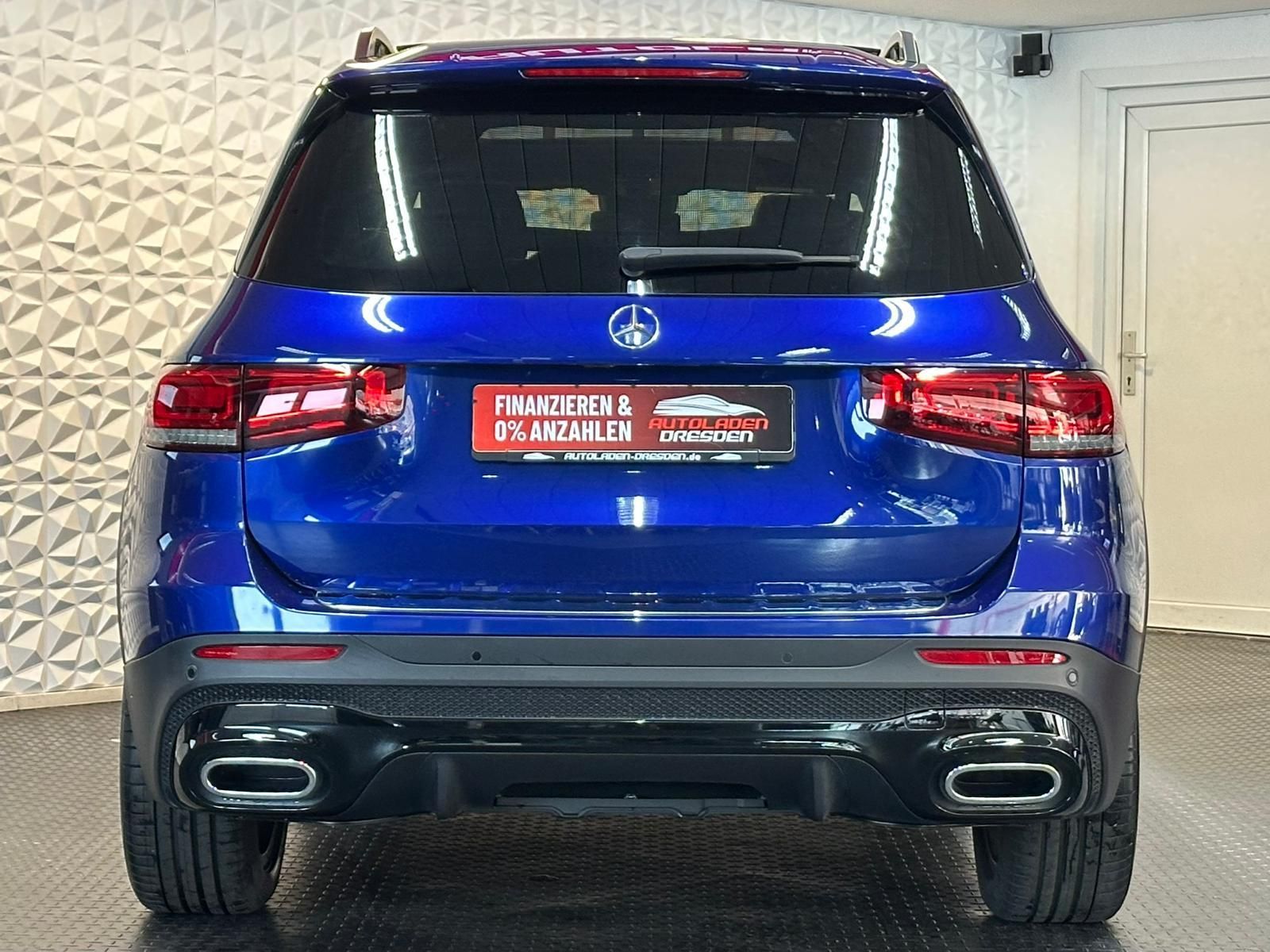 MERCEDES-BENZ GLB250 4M AMG NIGHT BRABUS B25* LED#PANO#AHK#SHZ - Image 6