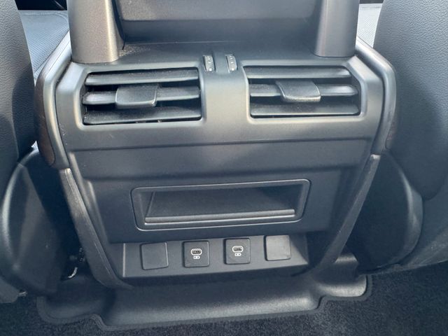 Land Rover Defender D300 110 X-Dynamic SE/Pano/Black P.