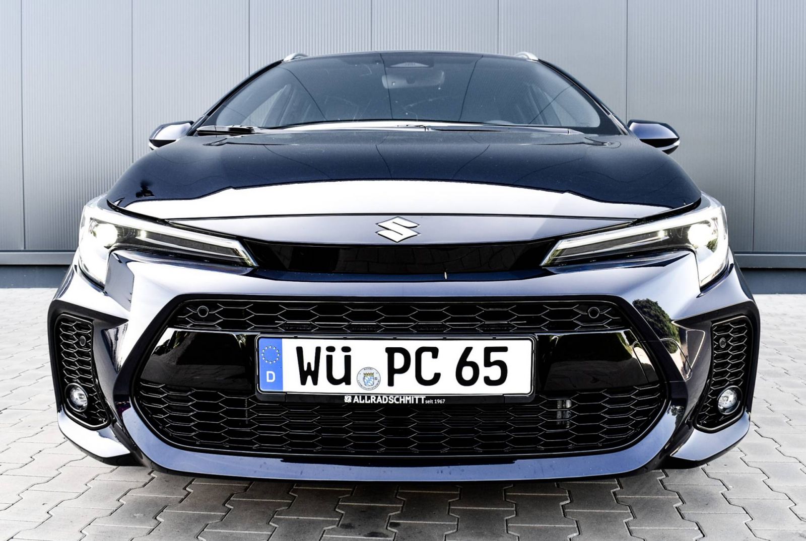 Suzuki Swace - Bild 2