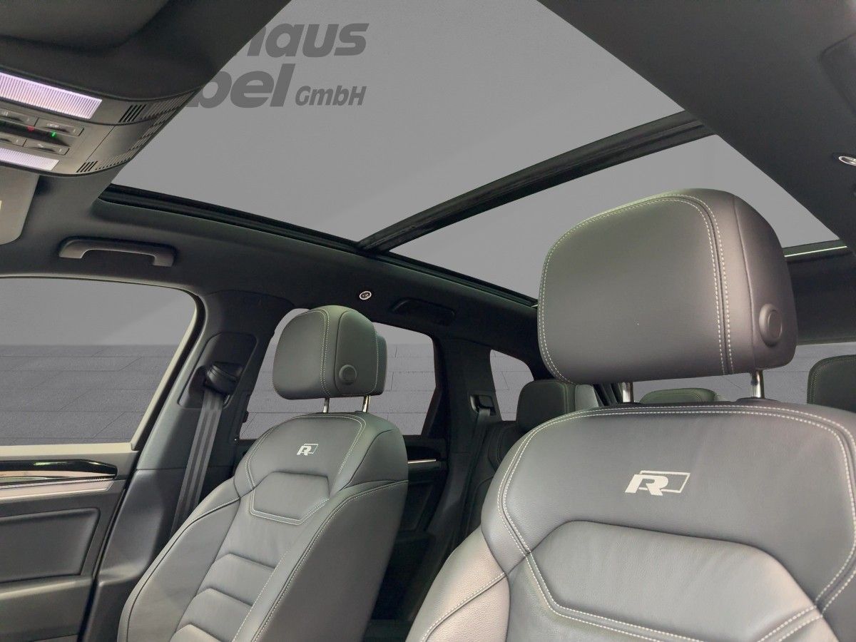Volkswagen Touareg 3.0 V6 TDI DSG 4M R-Line Pano Luft LED-M foto 18