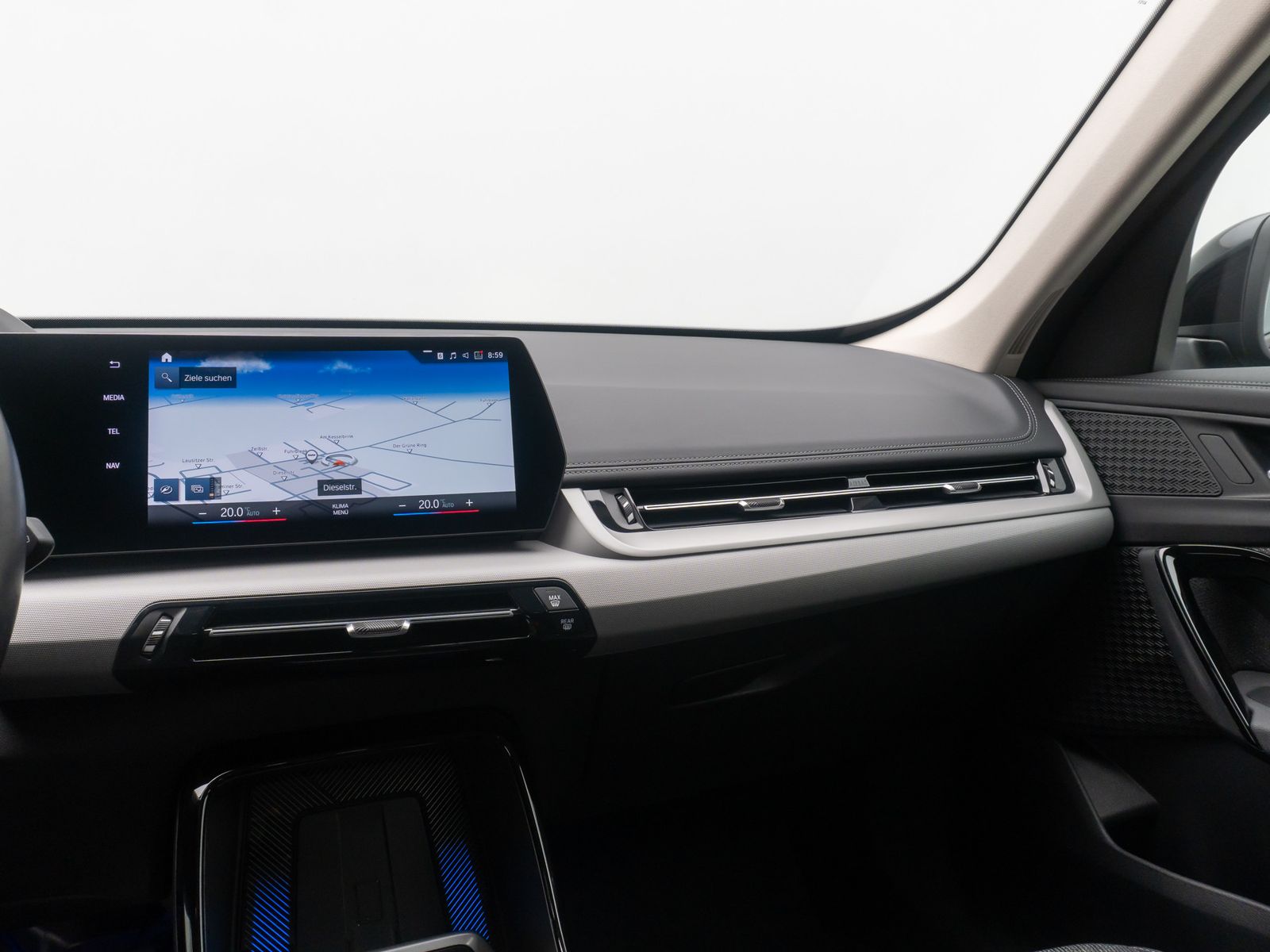 Fahrzeugabbildung BMW X1 sD18i HUD 360° DAB Komfort Adapiv.LED M Sport