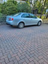Volkswagen Jetta 1.6 Trendline Trendline - Volkswagen Jetta: Trendline