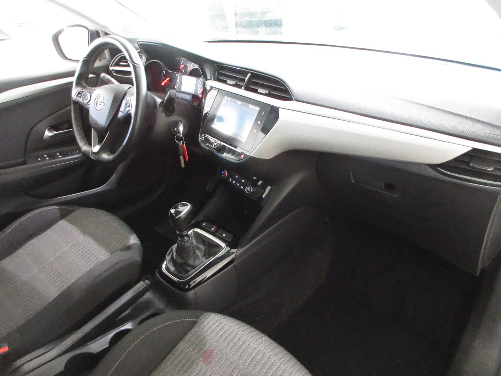 Fahrzeugabbildung Opel Corsa F Edition 1.2T  NAVI/PDC/ALU/MULTIMEDIA
