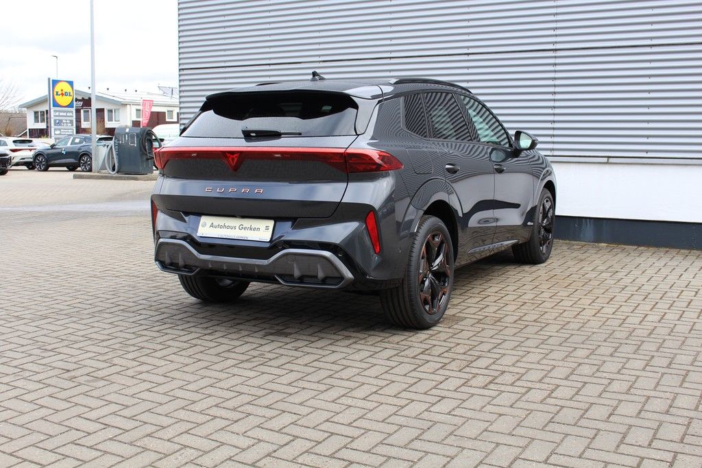 Fahrzeugabbildung CUPRA Terramar 2.0 TSI DSG 4Drive