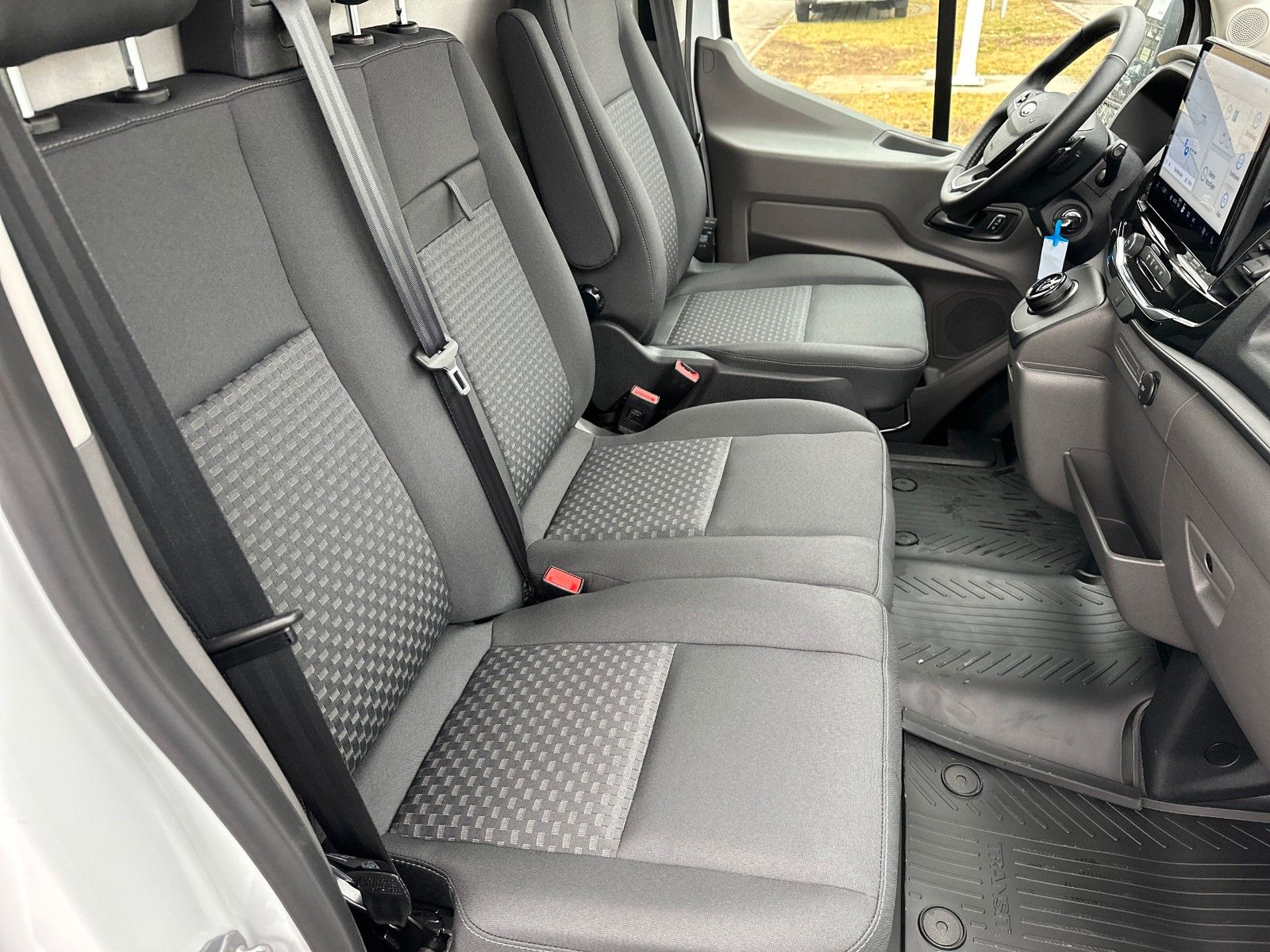 Fahrzeugabbildung Ford Transit Kasten 350 L3 Trend, TECHNOLOGIEPAKET
