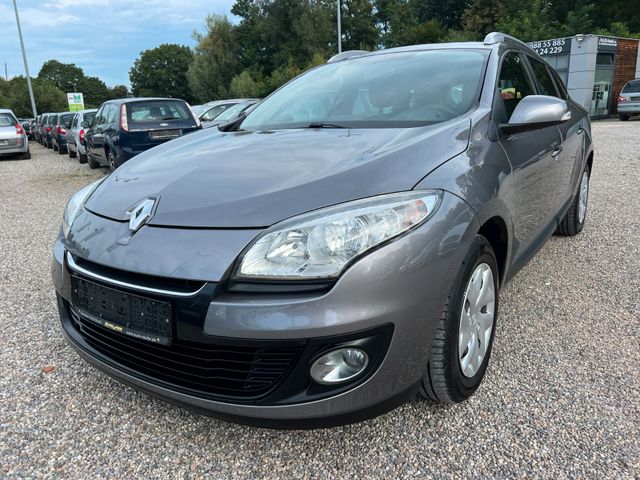 Renault Megane III Grandtour Dynamique 1.5dci     Nr. 64